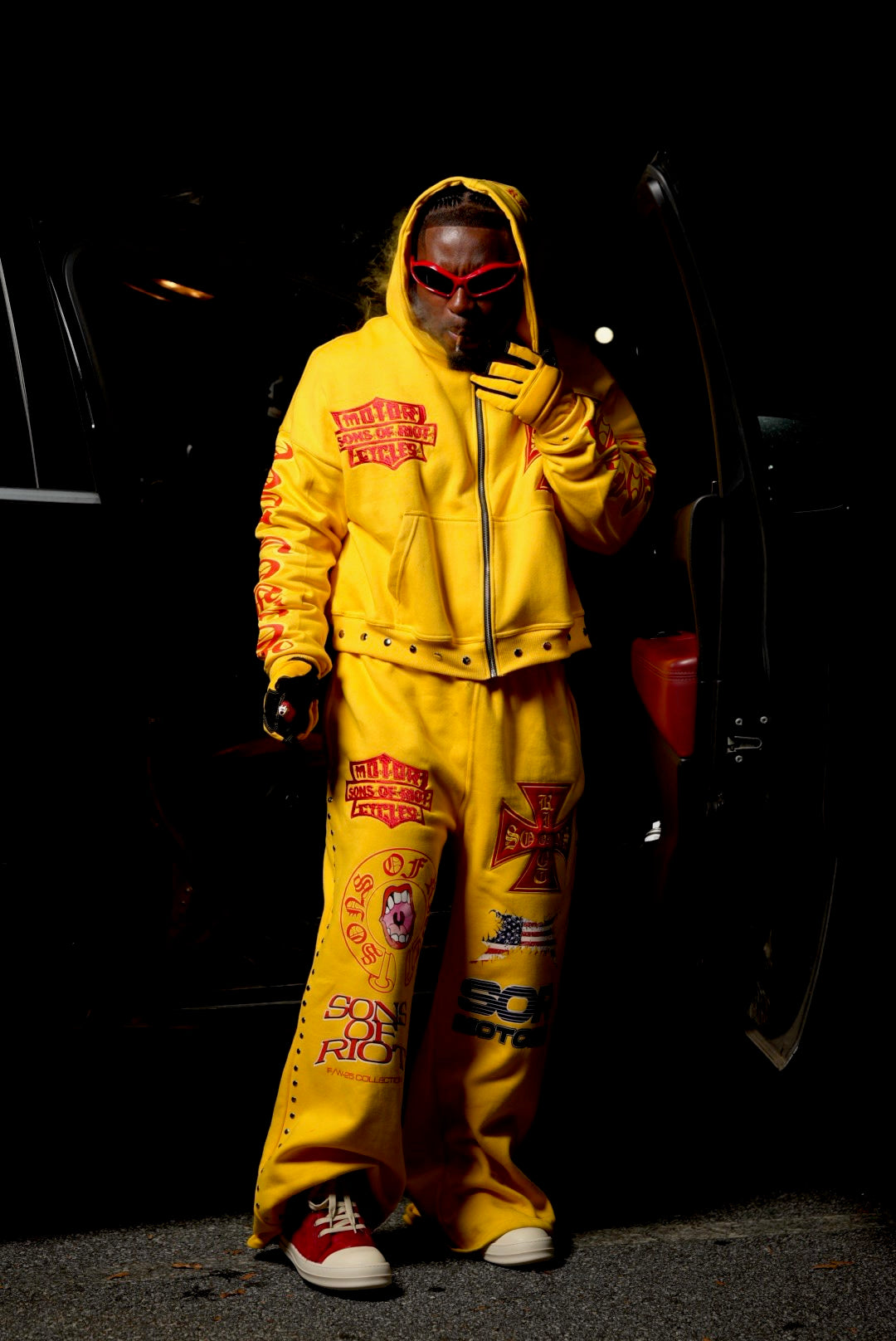 "DHL" Heavyweight Zip Jacket Sweatsuit